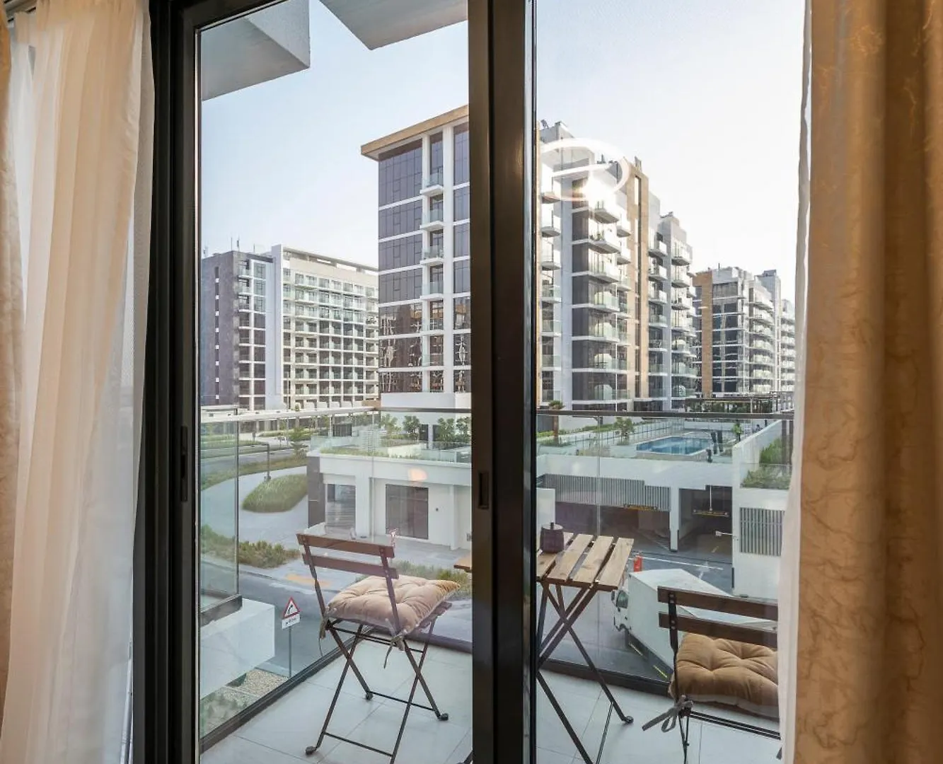 Elegant Studio By Skylight At Azizi Riviera 41 Dubai 0*,