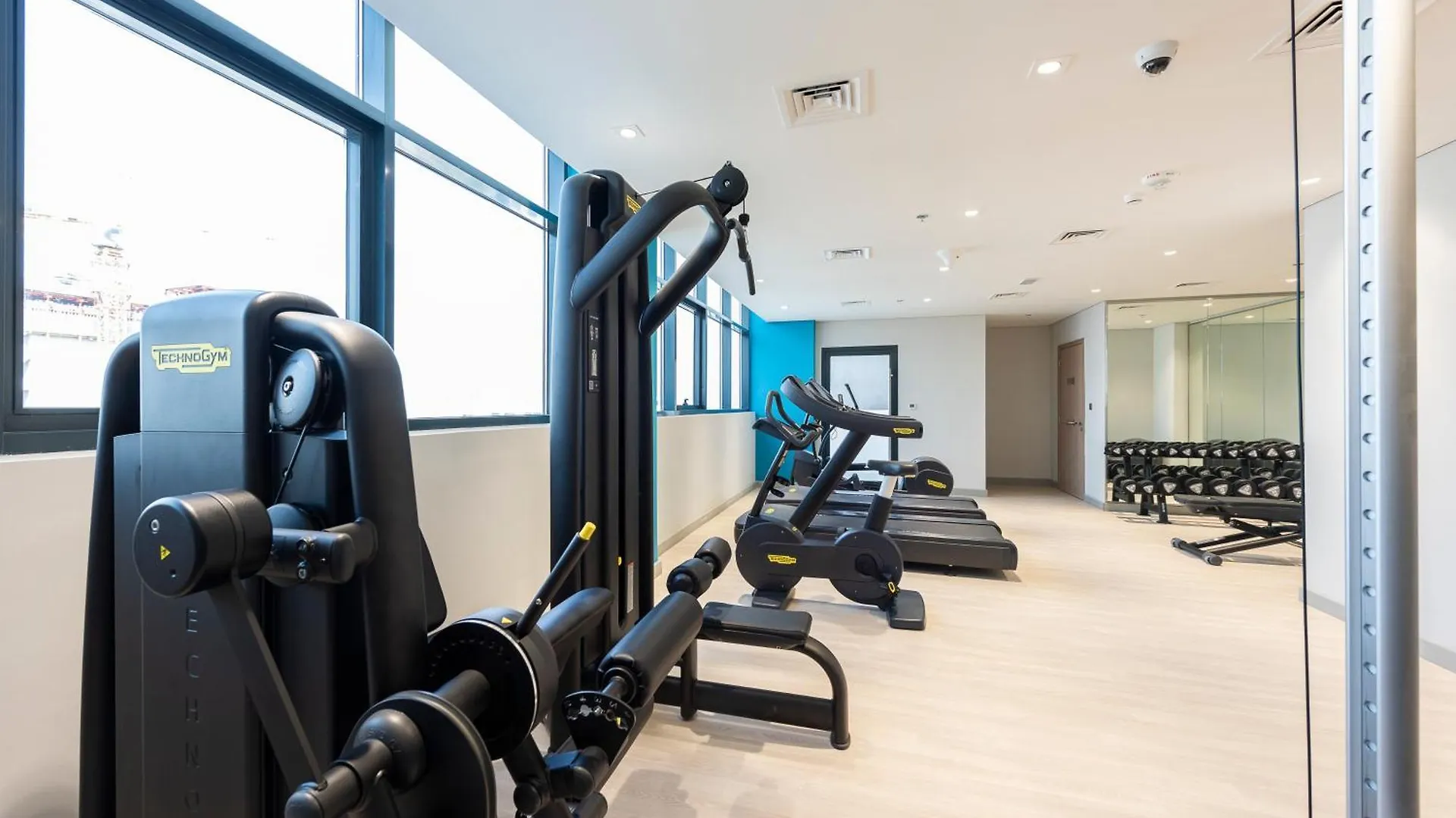 Elegant Studio By Skylight At Azizi Riviera 41 Dubai United Arab Emirates