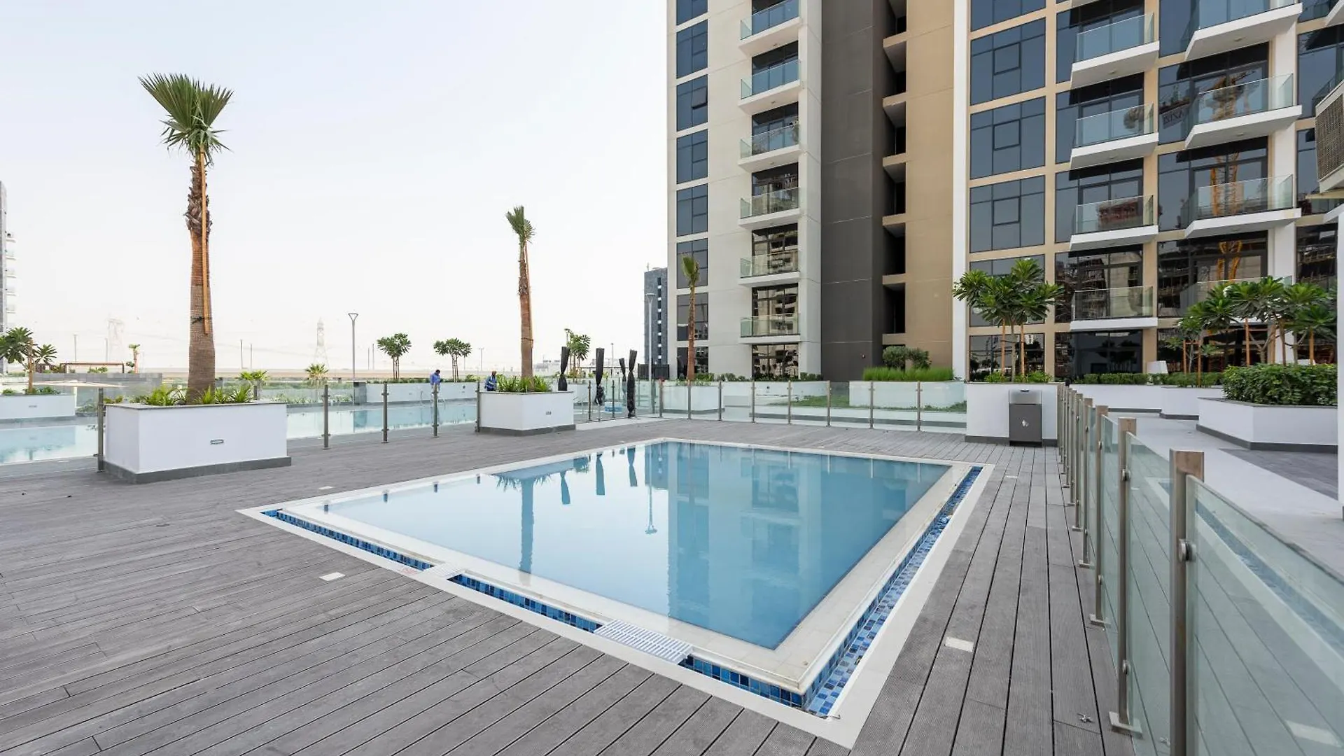 Elegant Studio By Skylight At Azizi Riviera 41 Dubai Apartment