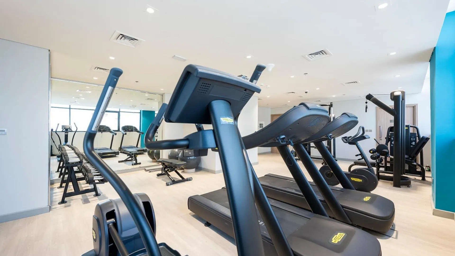 Apartment Elegant Studio By Skylight At Azizi Riviera 41 Dubai United Arab Emirates